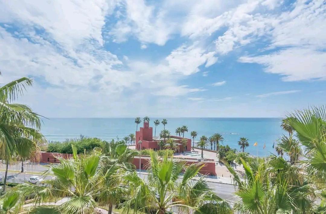 El Estudio De La Playa Benalbeach Holidays Paradise Бенальмадена Екстер'єр фото