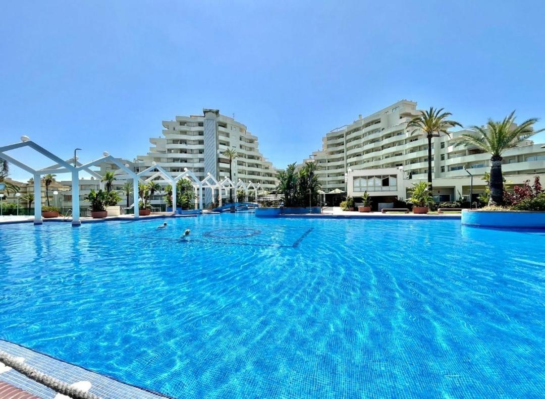 El Estudio De La Playa Benalbeach Holidays Paradise Бенальмадена Екстер'єр фото