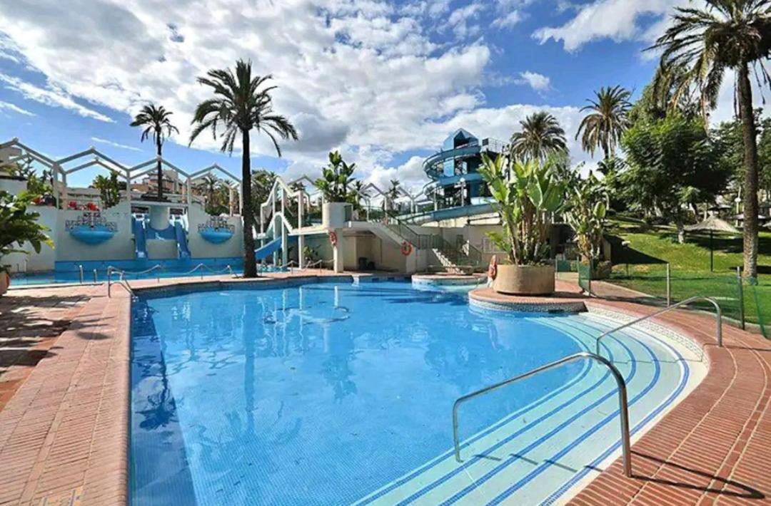 El Estudio De La Playa Benalbeach Holidays Paradise Бенальмадена Екстер'єр фото
